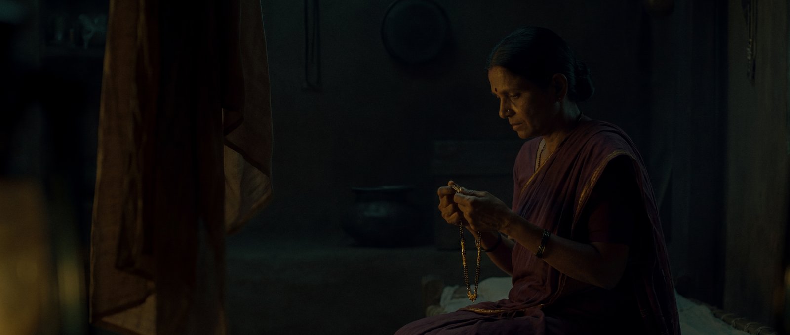 Adhantar — Narrative Focus Frame 05